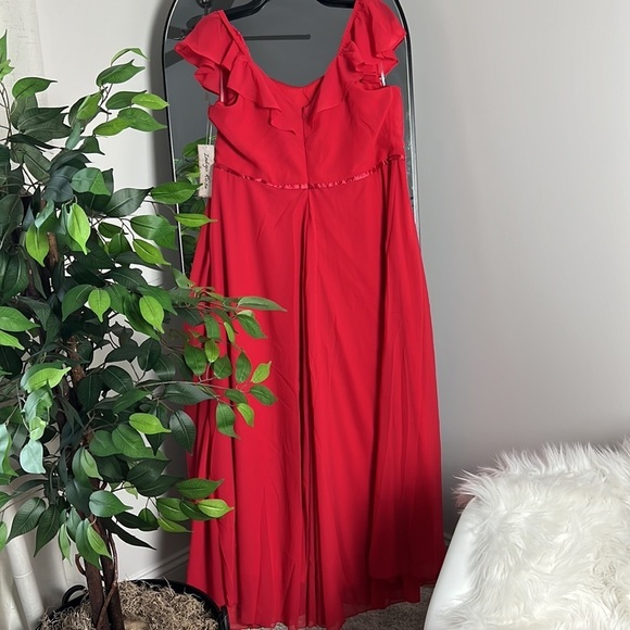INDIGO ROSE 🌹 Floor Length Red Gown with Ruffle Neck and Short Sleeve NWT - Picture 6 of 9